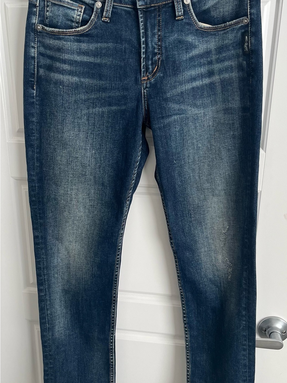 Silver Jeans Women's Straight Leg Jeans - Dark Blue Wash